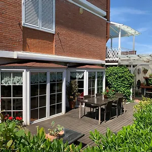 Appartamento Maison Renée, Viareggio